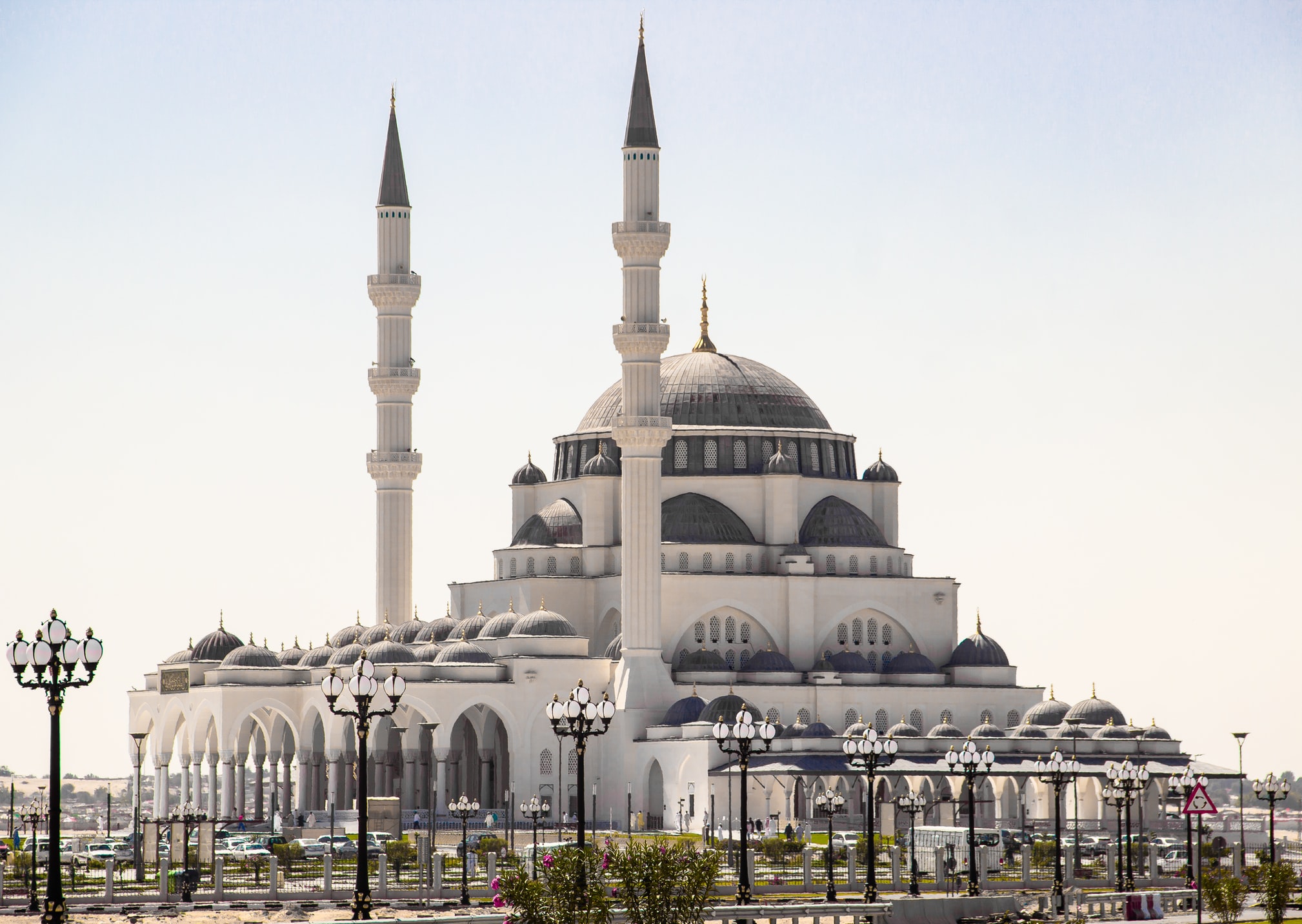 Masjid Al-Munawaroh